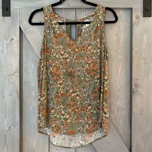 Old Navy top size medium